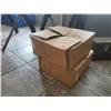 Image 1 : TWO BOXES OF 3 CLIP LIGHT FIXTURES