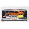 Image 1 : 1970 PLYMOUTH CUDA 1:18 DIECAST IN BOX