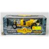 Image 1 : 1932 FORD STREET ROD YELLOW 1:18 DIECAST IN BOX