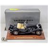 Image 1 : 1936 MERCEDES 500K 1:18 DIECAST CAR