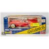 Image 1 : 1955 FORD THUNDERBIRD 1:18 DIECAST IN BOX