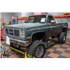 Image 6 : 1985 GMC SIERRA 4x4 350 BIG BLOCK