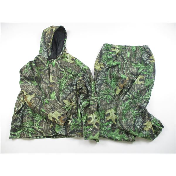MOSSY OAK HUNTING CLOTHES