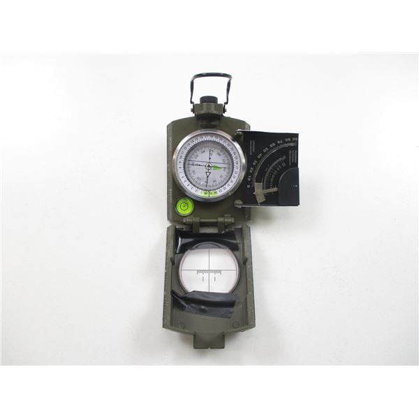 ITALIAN TYPE MILITARY COMPASS