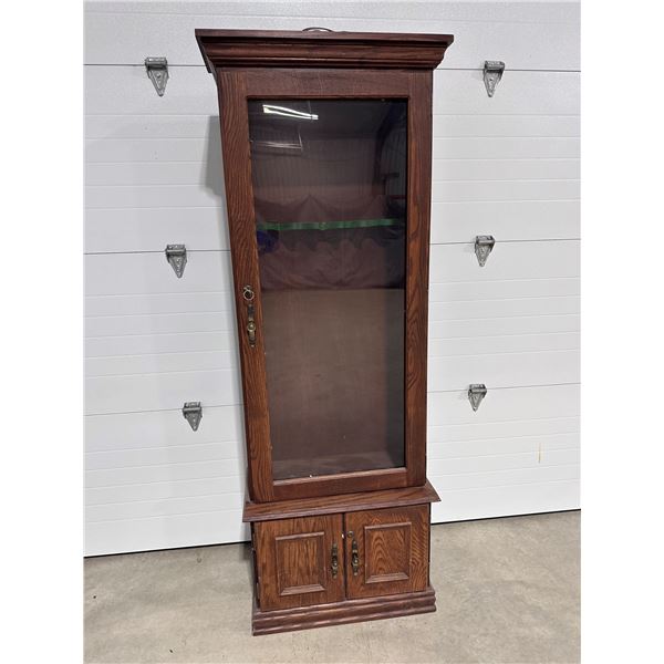WOODEN RIFLE CABINET