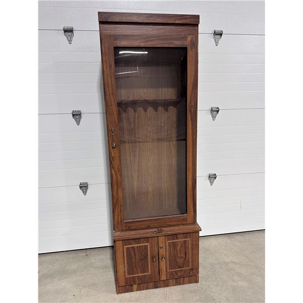 WOODEN RIFLE CABINET