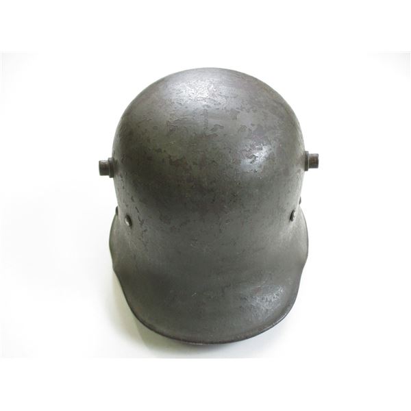 WWI GERMAN MILITARY M17 HELMET