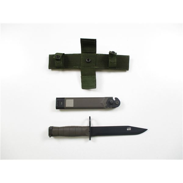 CANADIAN / GERMAN C7 BAYONET KNIFE