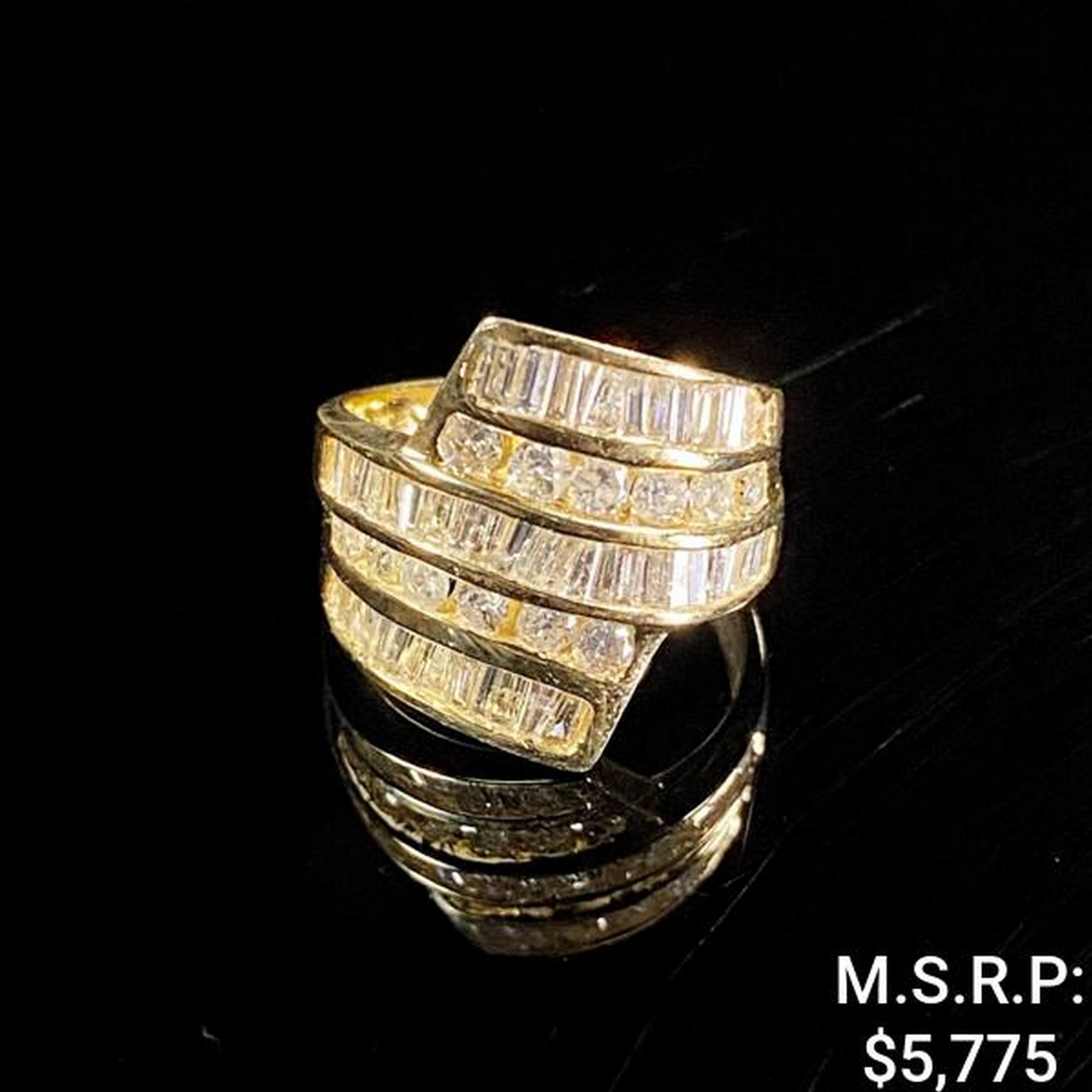 4.2 DWT 16 KT Gold w/ Dmnd Lining Ring Sz 6.5