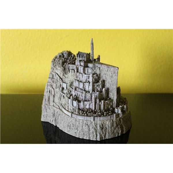 LOTR Return of the King Minas Tirith Statue P Pickling Sculpture