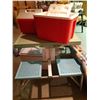 Image 5 : Portable Picnic Table Cat B