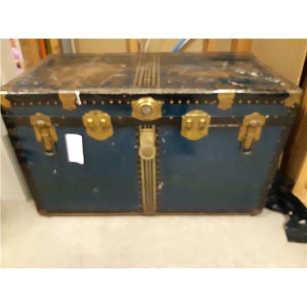 Steamer Trunk Cat B
