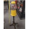 Image 3 : VINTAGE GUMBALL MACHINE