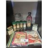 Image 1 : VINTAGE NABOB COLLECTION