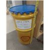 Image 2 : VINTAGE SHELL SPIRAX 20 GALLON PAIL