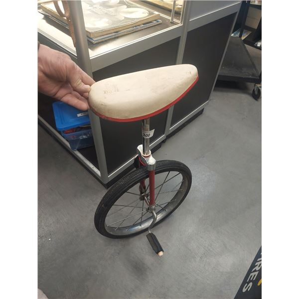 VINTAGE UNICYCLE