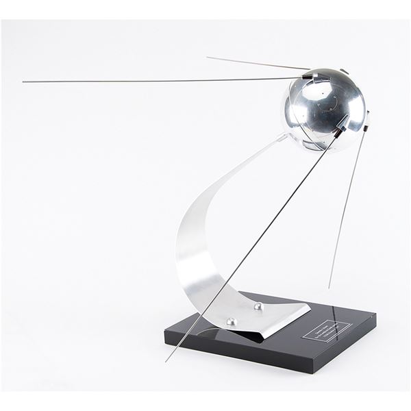 Sputnik 1 Model