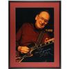 Image 2 : Les Paul Oversized Signed Photograph