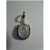 Image 1 : Beautiful oval moonstone set in a 925 sterling