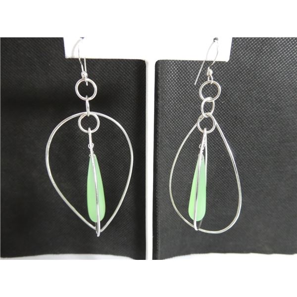 Multi 925 sterling silver wire earrings. green