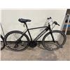 Image 1 : ALTON COMPASS BLACK 21 SPEED HYBRID STYLE RACING BIKE