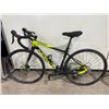 Image 2 : NORCO VALENCE BLACK 22 SPEED CARBON FIBER RACING BIKE