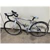 Image 2 : LAPIERRE AUDACIO 300 WHITE 27 SPEED RACING BIKE
