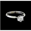 Image 1 : 14KT White Gold 0.65 ctw Round Cut Diamond Solitaire Ring