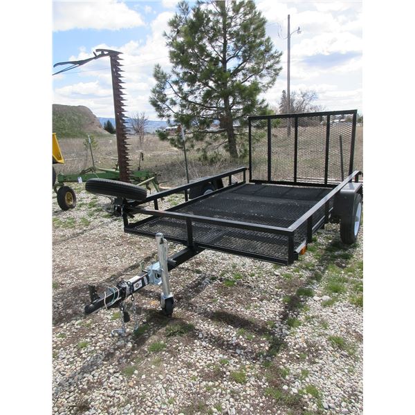 2011 Carry On 5' X 8' Flatbed Trailer- Mesh Floor And Ramp- 1.875 Ball- Been Used 2 Times-Clear Titl