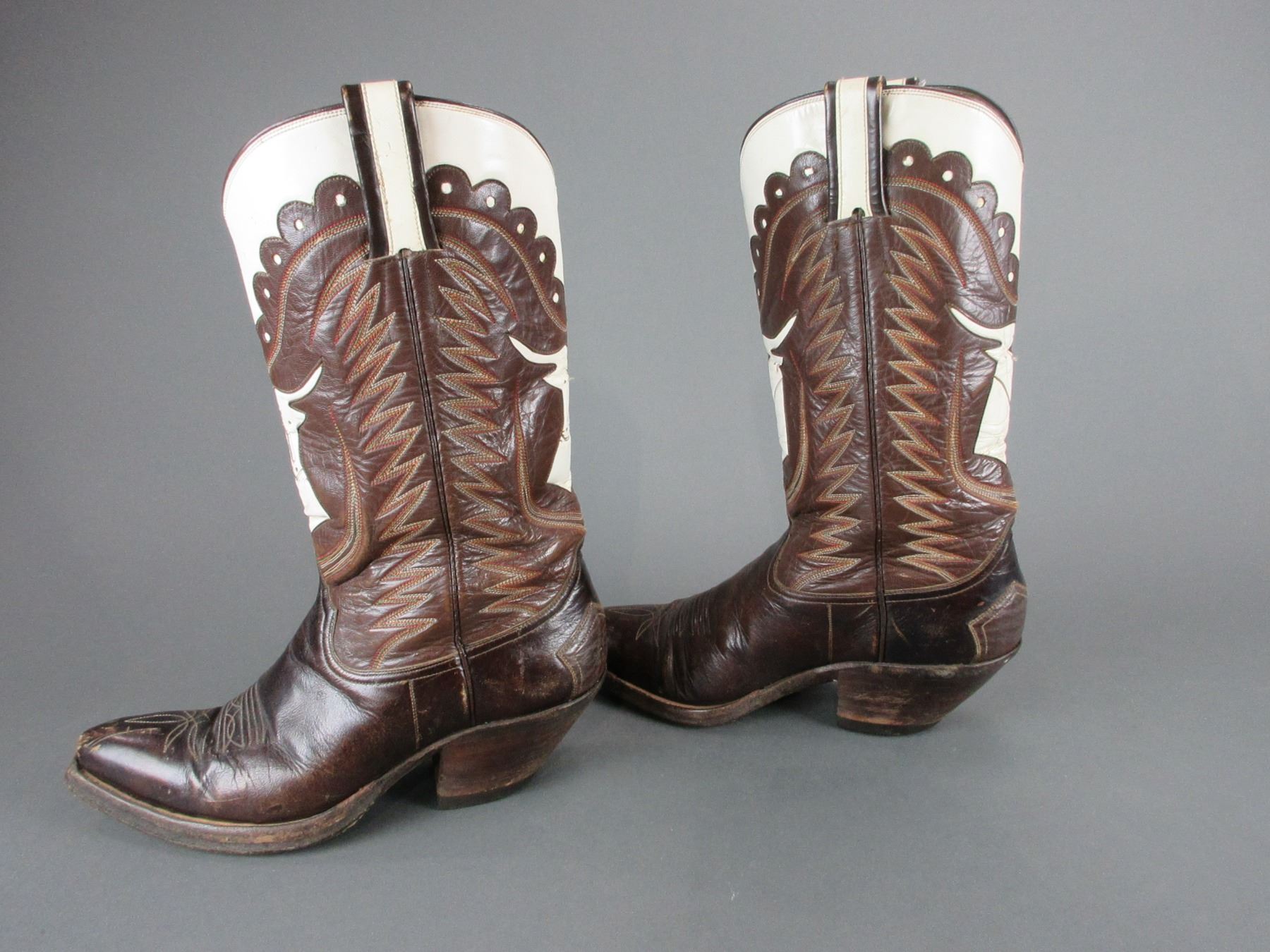 The Bronco Boot Co El Paso Texas Boots Longhorn Steers Very Rare 12"