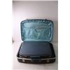 Image 2 : Blue Vinyl Suitcase