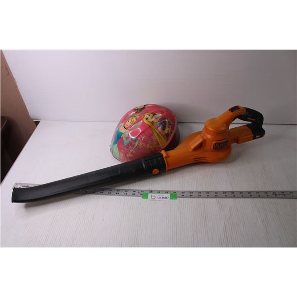 Black and Decker Leaf Blower and Misc - 40v (Needs Batteries)