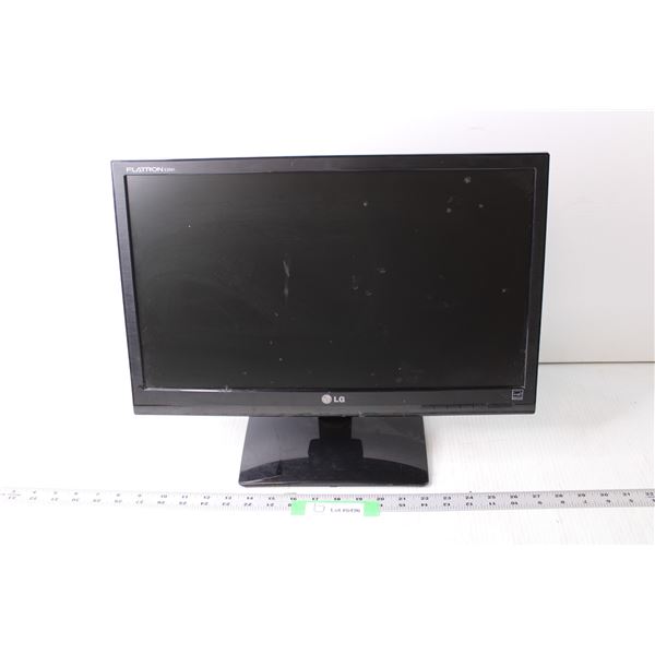 LG Moniter - 17 1/2  x 10 