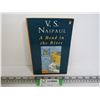 Image 1 : Book - A Bend In The River by V.S. Naipaul