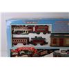 Image 2 : Dickensville Express Christmas Train (In Box)