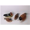 Image 2 : (4) Decorative Ducks