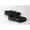 Image 4 : Mens Black Pair of Sketchers Sneakers - Size 9