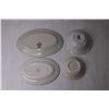 Image 4 : (4) Ceramic Dishes