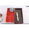 Image 2 : Painter supplies