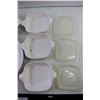 Image 2 : Corning ware pie dish and 4 small containers with 3 lids