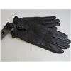 Image 3 : (2) Hand Bags - Hockey Coaster - Ladies Leather Gloves (NEW - Hot Paws size 7.5)