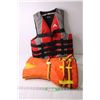 Image 1 : (2) Life Jackets - Size Small