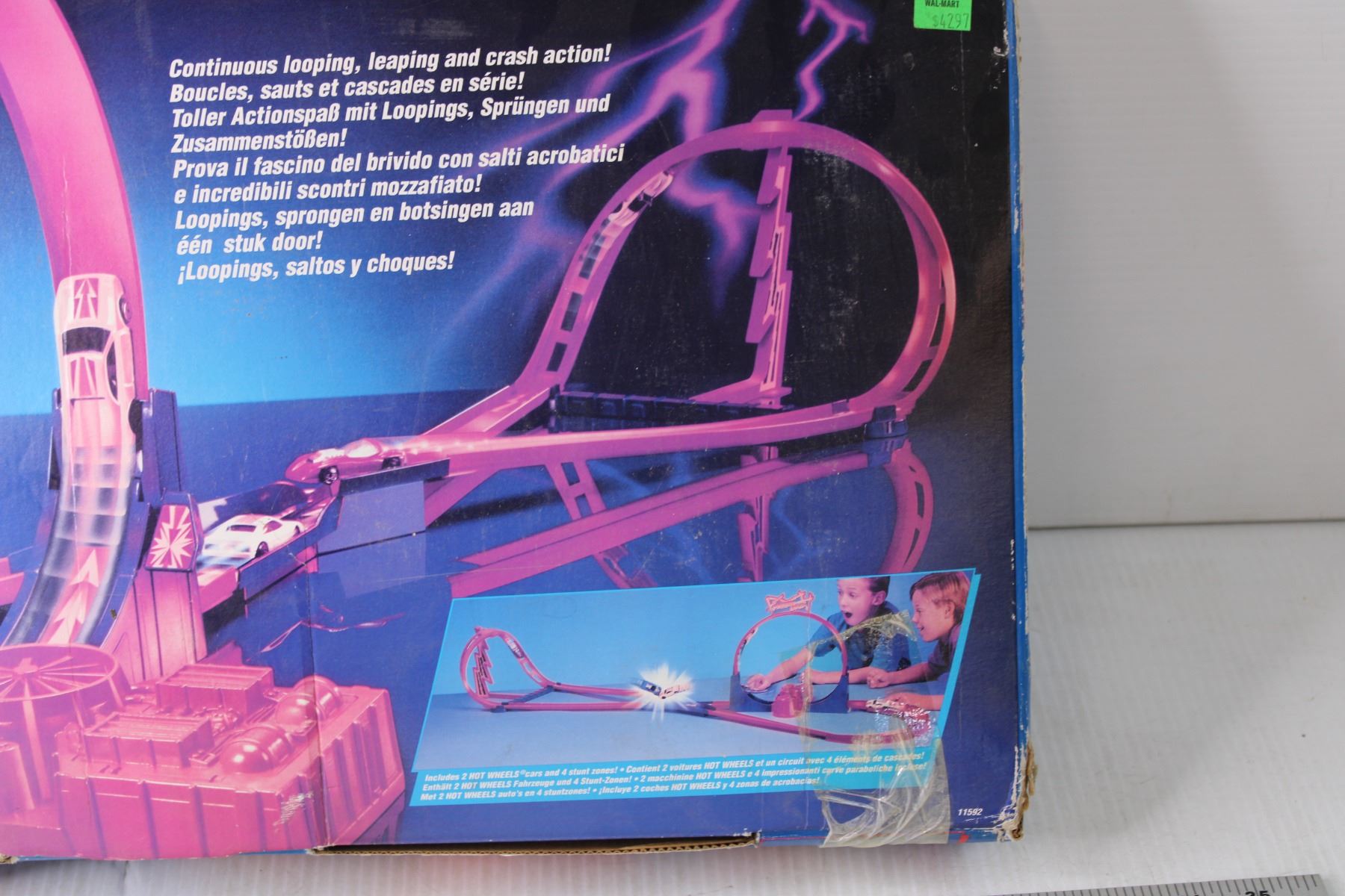 Hot Wheels Power Loop Race Track - Bodnarus Auctioneering