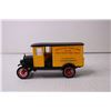 Image 3 : Die Cast Car - 1:32 Scale, 1924 Chevy Series H 1-Ton Truck