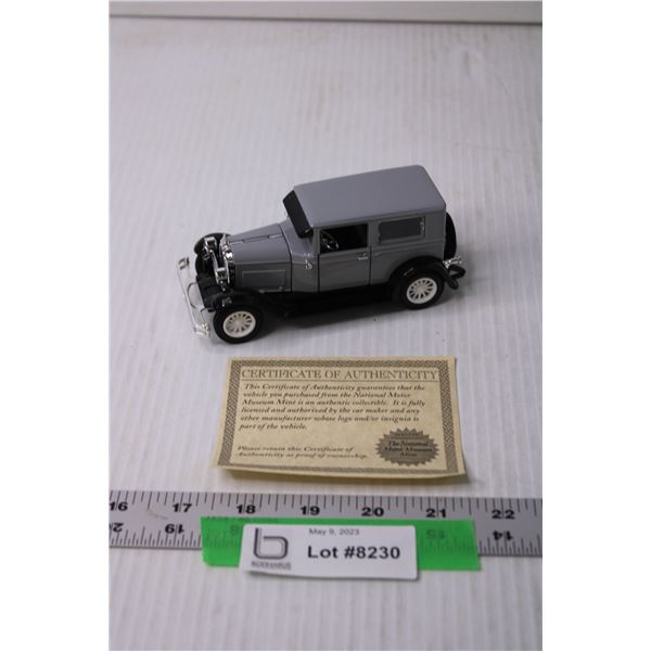 Die Cast Car - 1:32 Scale, 1926 Pontiac Coach