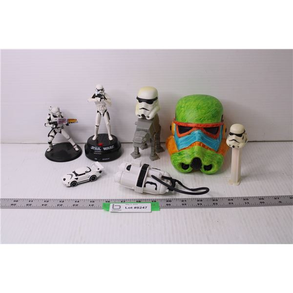 Lot of Assorted Star Wars Items