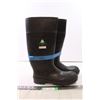 Image 1 : Size 9 made in Canada steel toe rubber boots