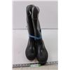 Image 2 : Size 9 made in Canada steel toe rubber boots