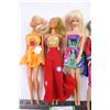 Image 2 : (4) Vintage Barbies