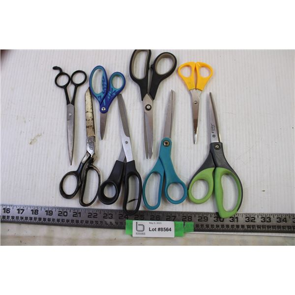 (8) Pairs of Scissors